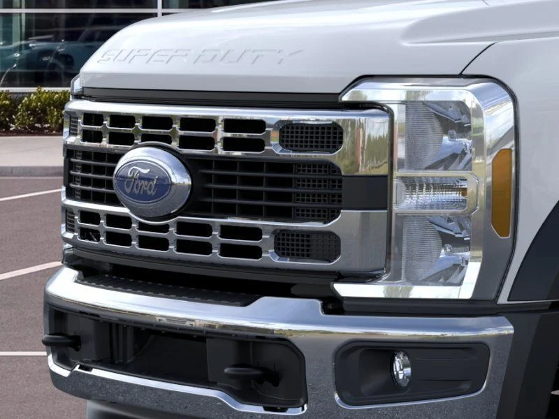 New 2026 Oxford White Ford XL image 18