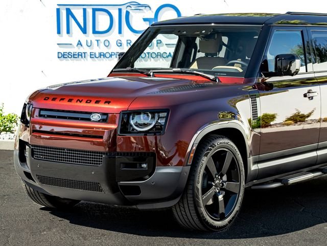 New 2026 Sedona Red Land Rover S image 2
