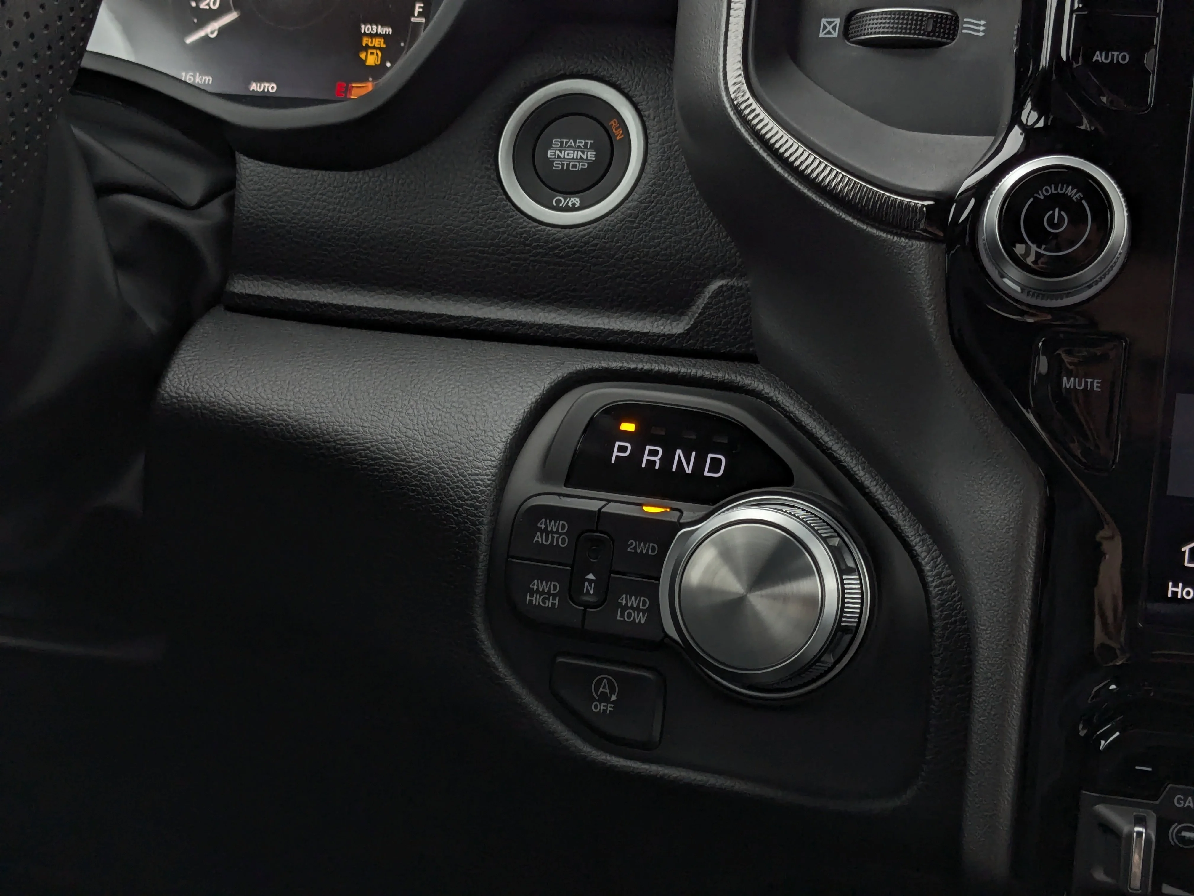 New 2026 Black RAM Sport - 64 Box - PANORAMIC SUNROOF - 360 CAMERA SYSTEM - 12 DISPLAY & TONS MORE! image 25