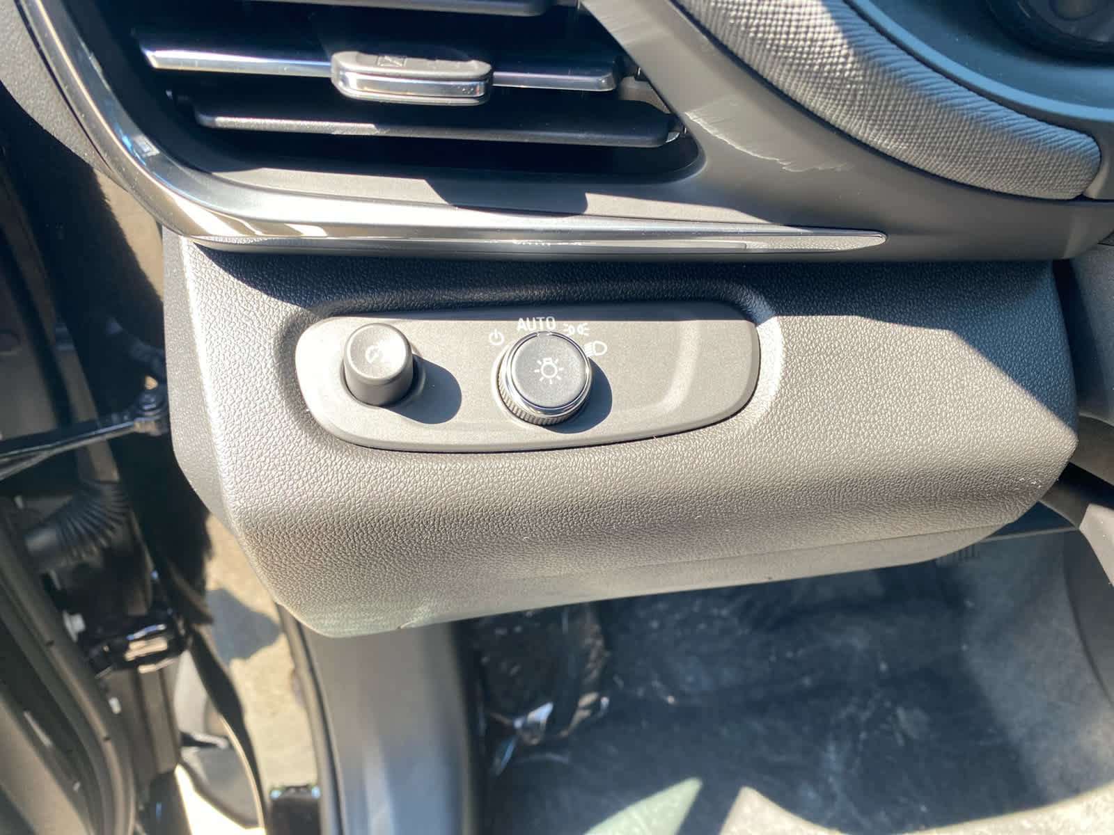 2026 Buick Envista Preferred - Photo 14