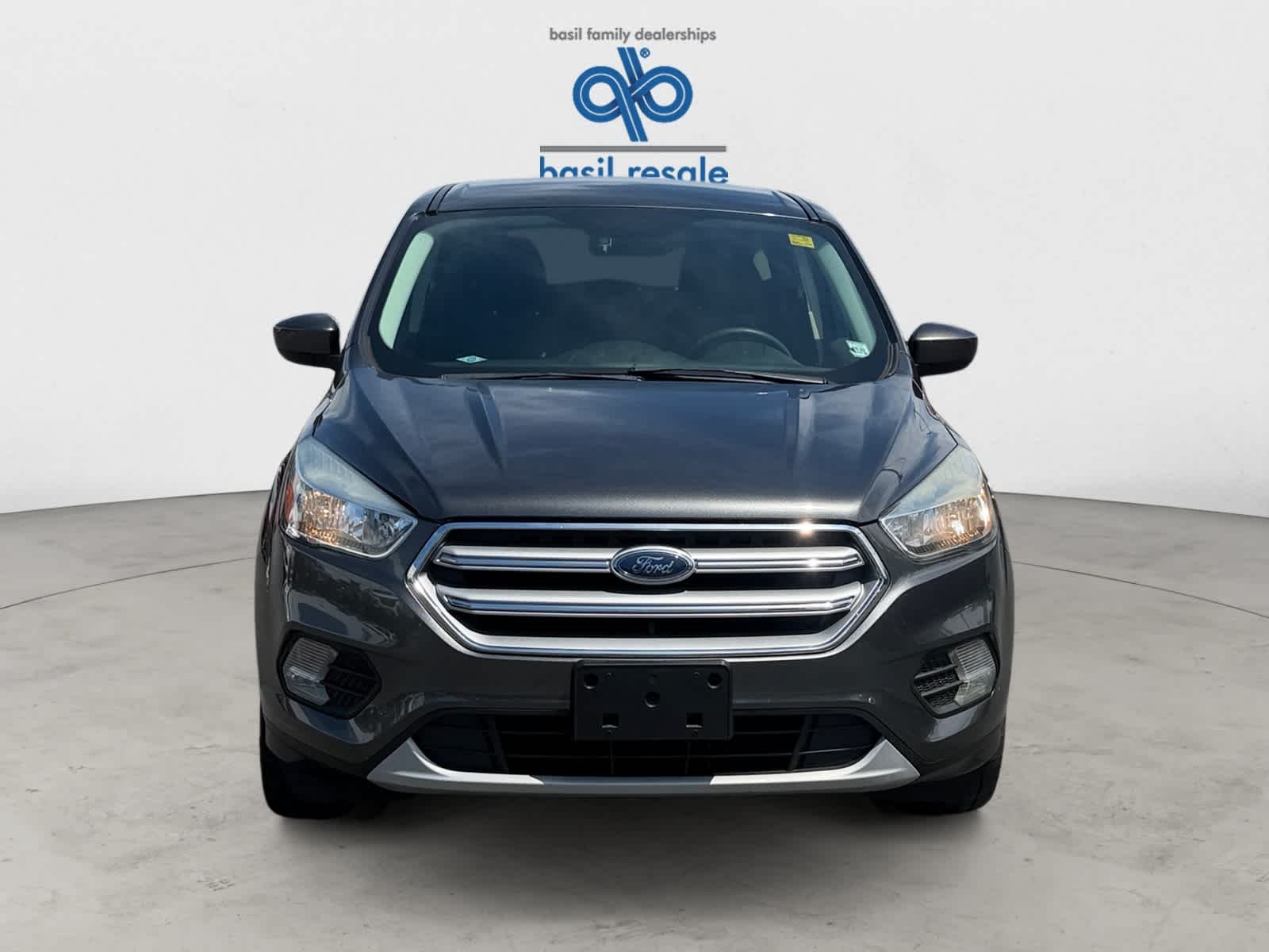 Used 2017 Magnetic Ford SE image 10
