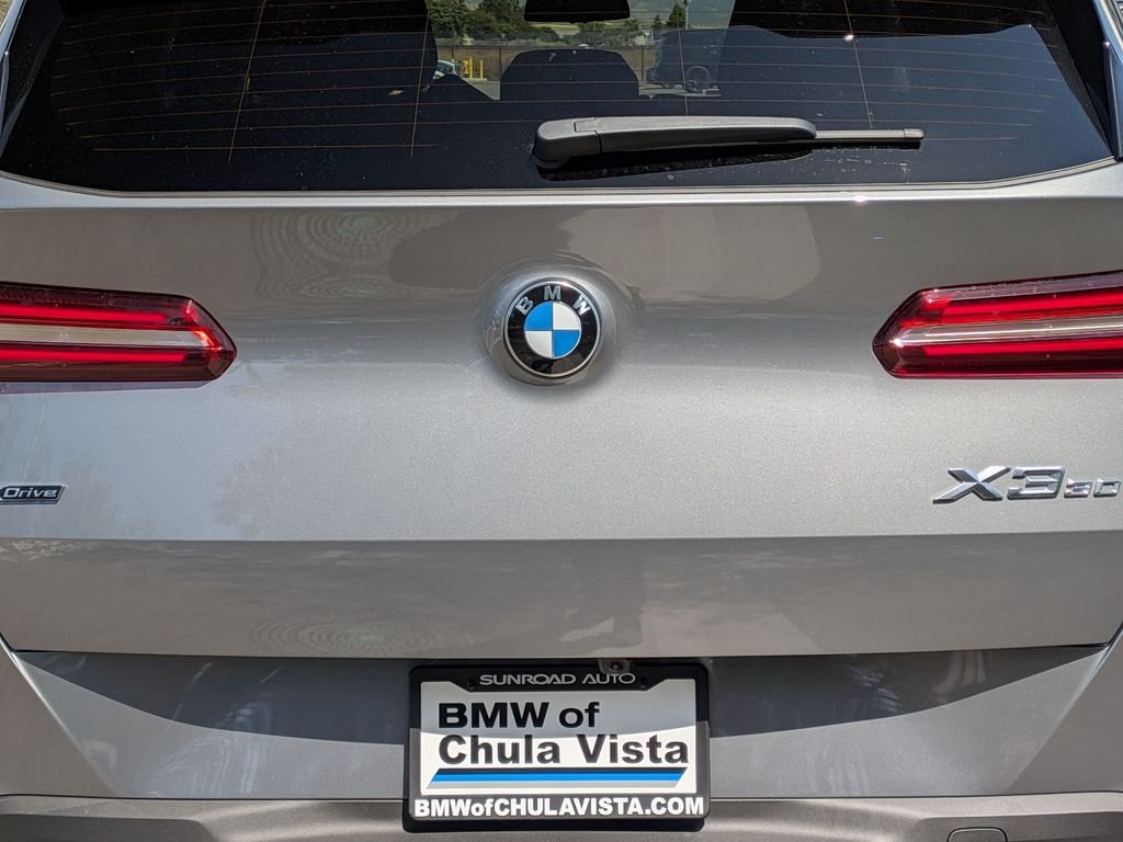 New 2026 Skyscraper Grey Metallic BMW 30 xDrive image 37
