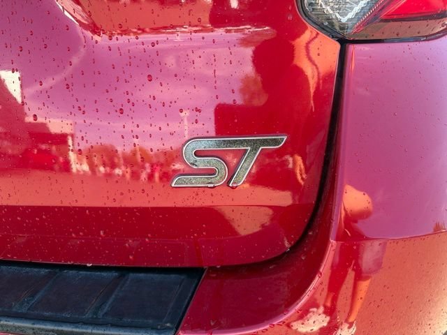 Used 2021 Rapid Red Metallic Tinted Clearcoat Ford ST image 12