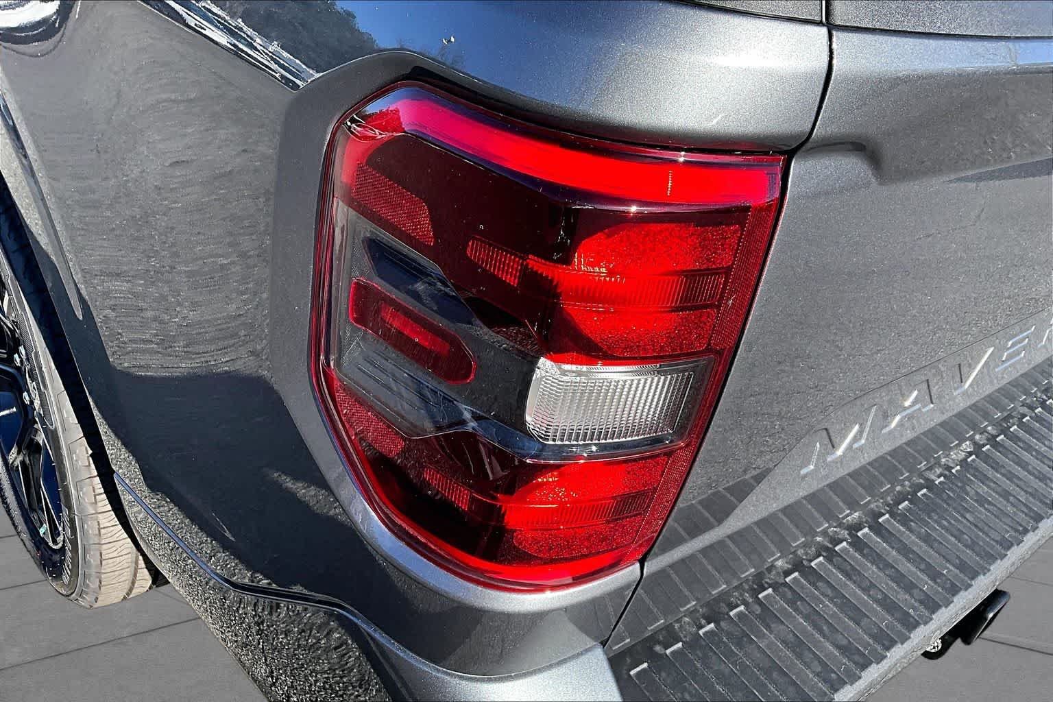New 2026 Carbonized Gray Metallic Ford Lobo™ image 14