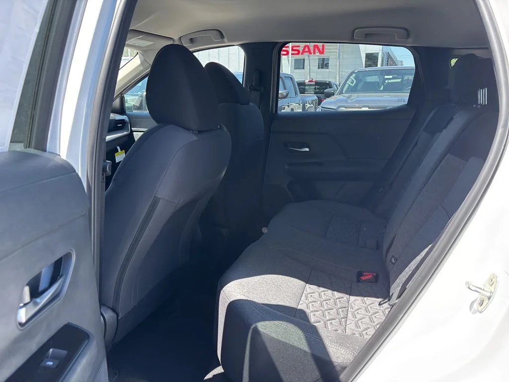 New 2026 Aspen White TriCoat / Super Black Two-tone Nissan SV image 15