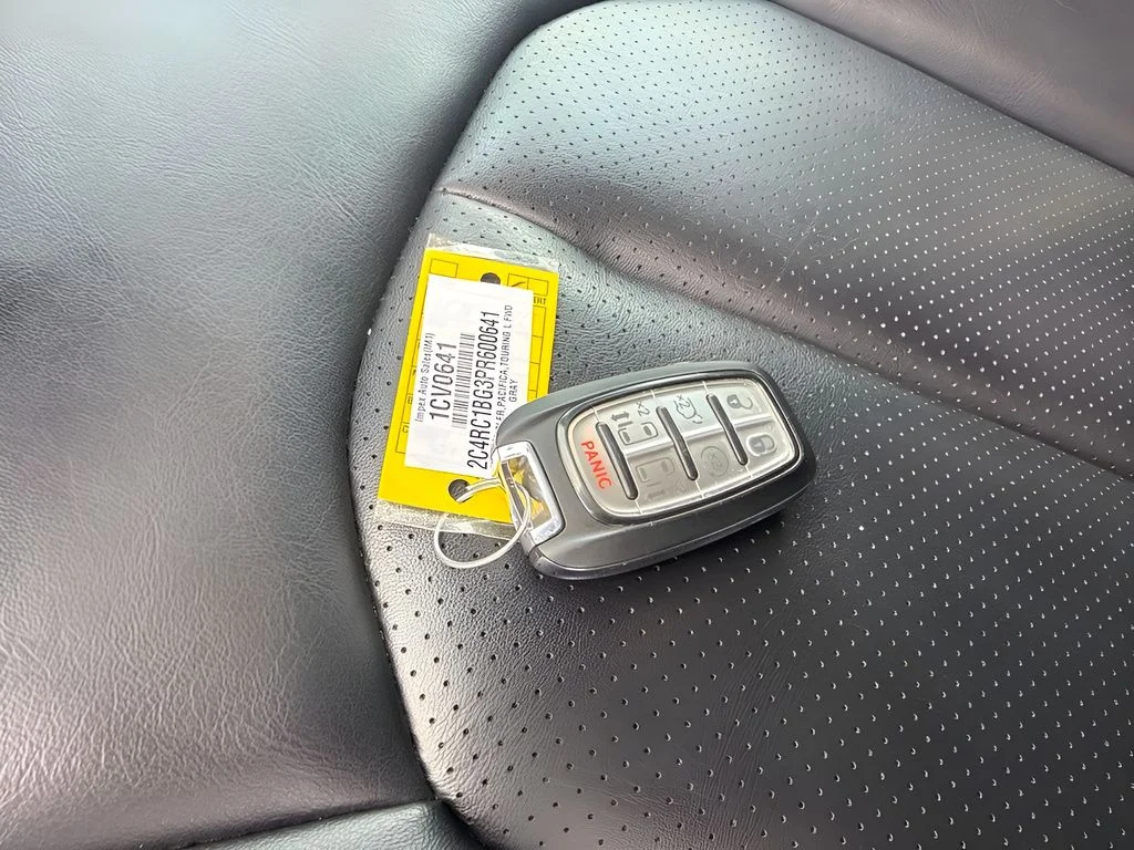 Used 2023 Gray Chrysler Touring L image 31