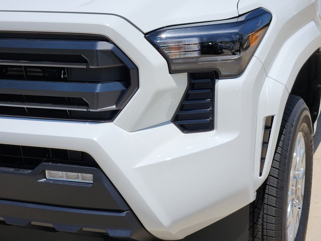New 2026 Ice Cap Toyota  SR5 image 6