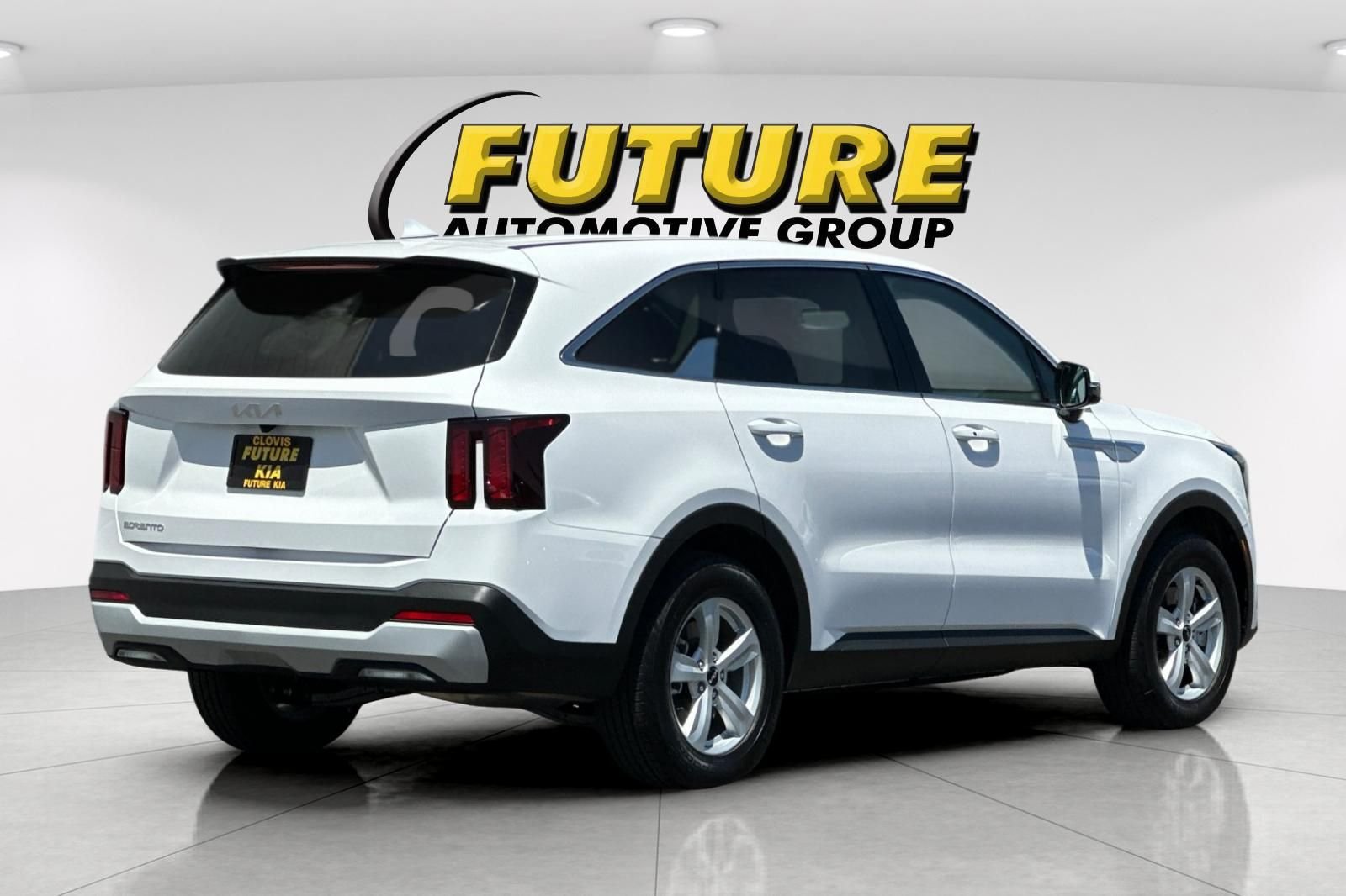 Used 2026 White Kia LX image 4