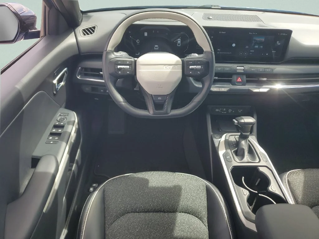 Used 2025 Blue Kia GT-Line image 12