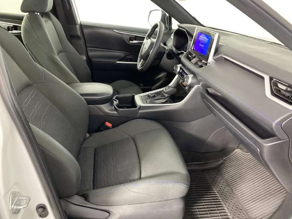 Used 2024 Pearl Toyota SE image 11