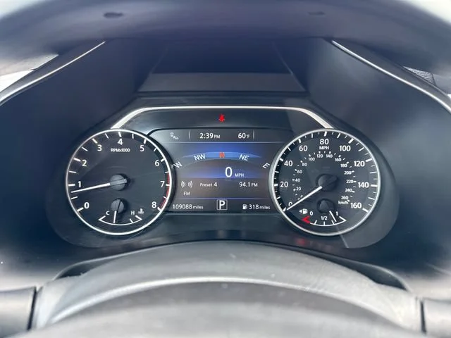 Used 2017 Gun Metallic Nissan Platinum image 23