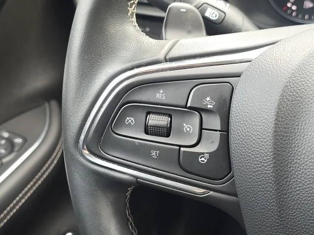 Used 2023 Black Buick Essence image 38