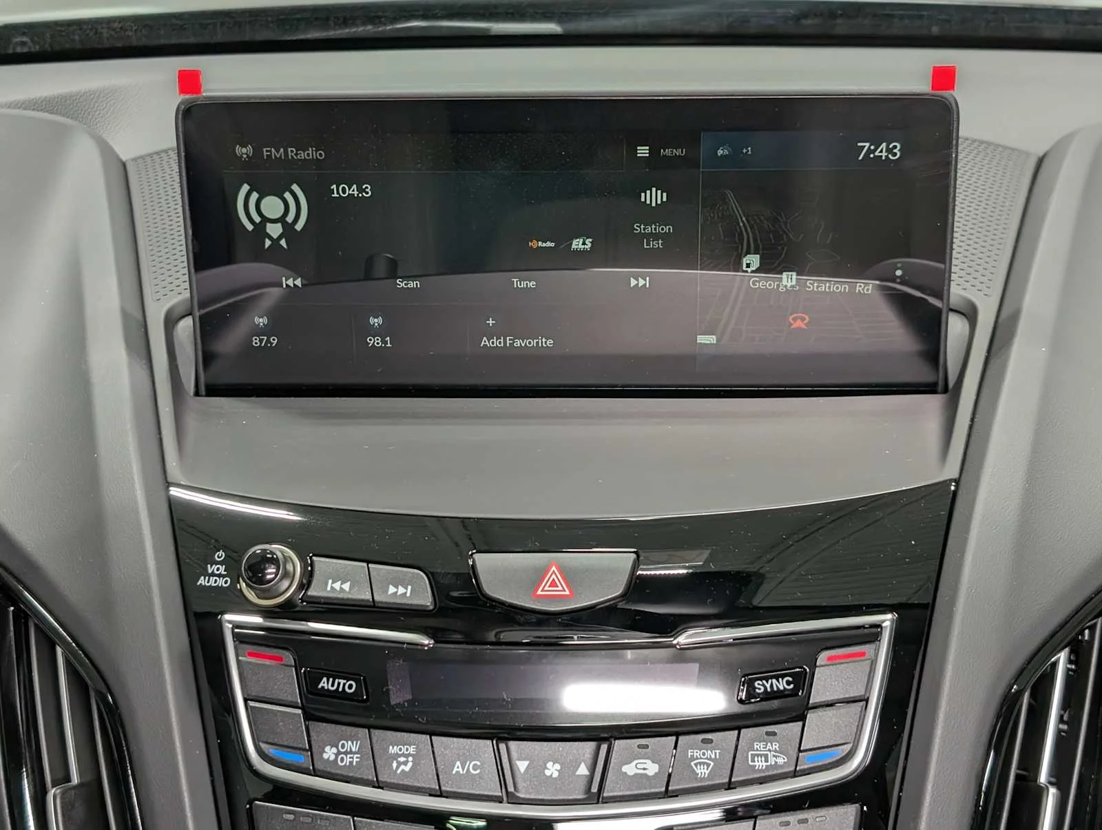 New 2026 Platinum White Pearl Acura w/Technology Package image 17