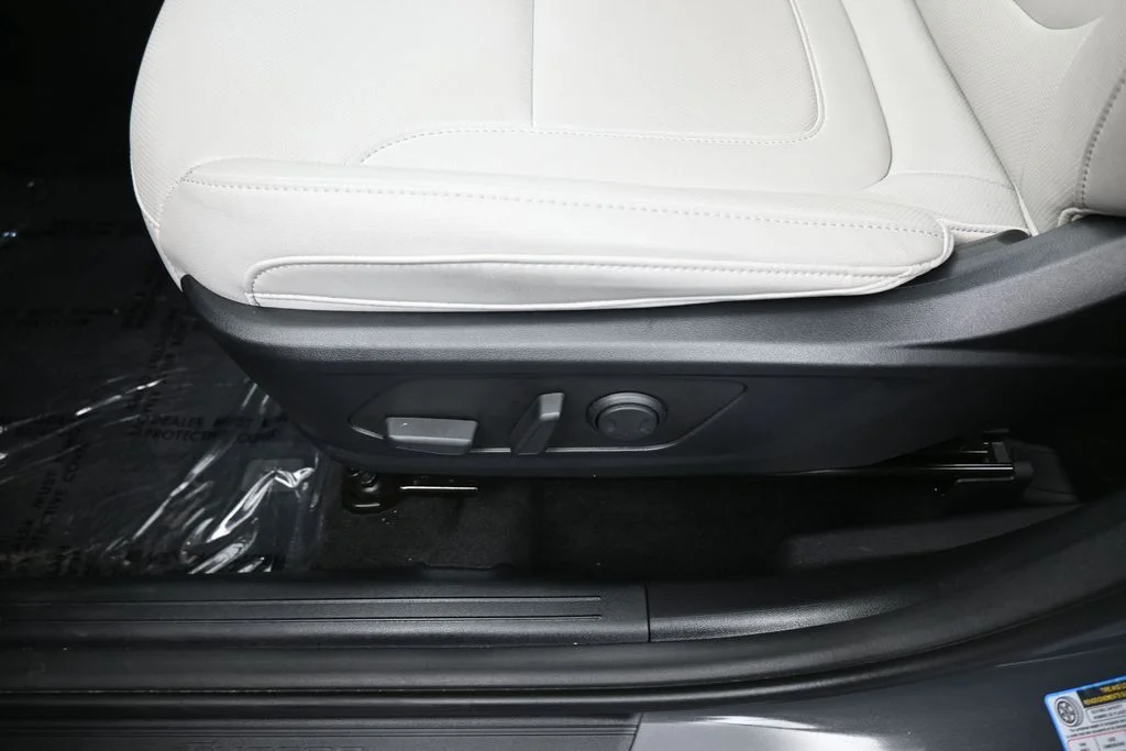 Used 2025 Ecotronic Gray Hyundai SEL Convenience image 15