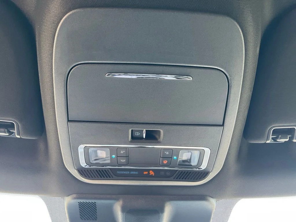 Used 2024 Silver Ford Lariat image 17