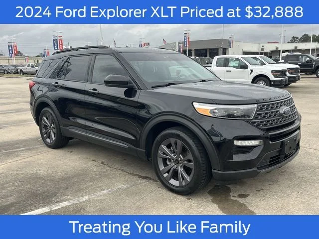 2024 Ford Explorer XLT RWD's photo
