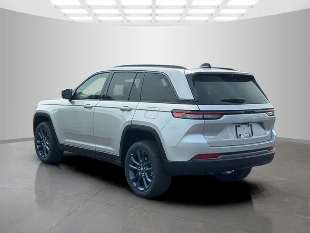 New 2026 Silver Zynith Jeep 85th Anniversary Edition image 5