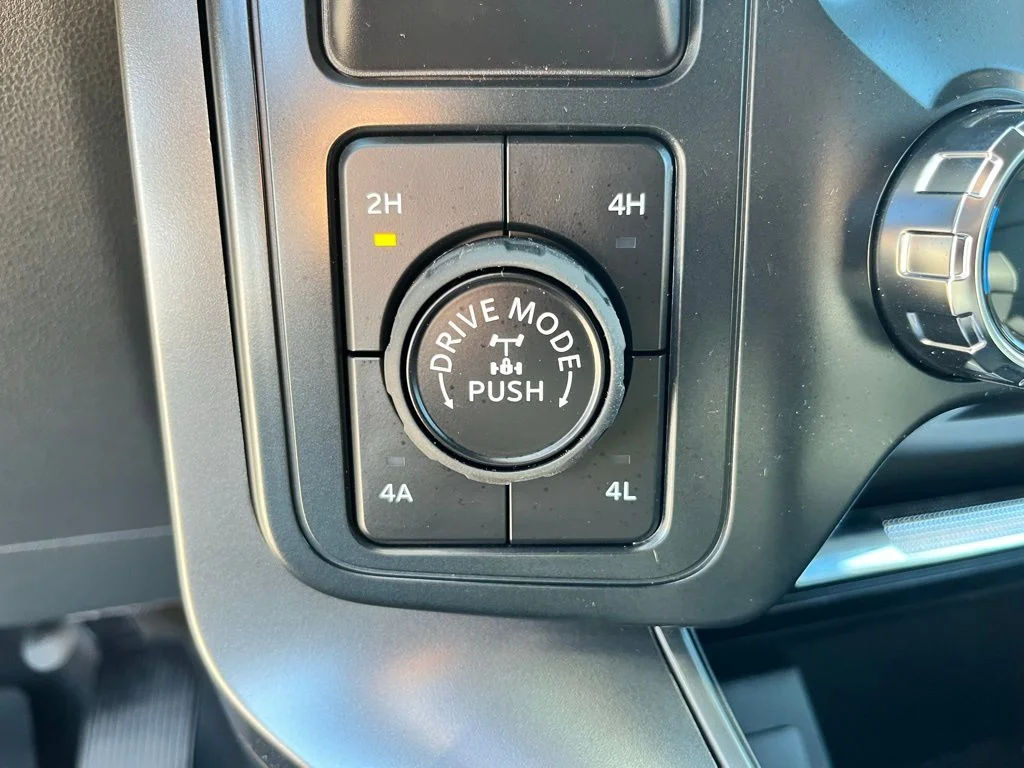 New 2026 Black Ford Lariat image 18