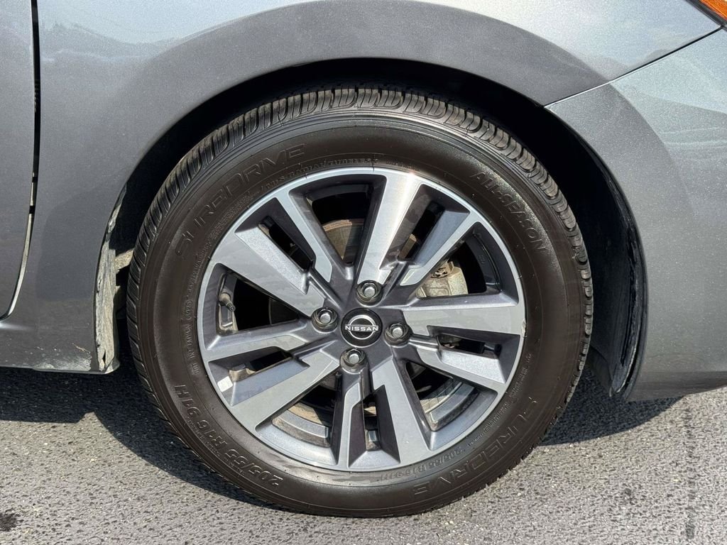 Used 2024 Gray Nissan 1.6 SV image 27
