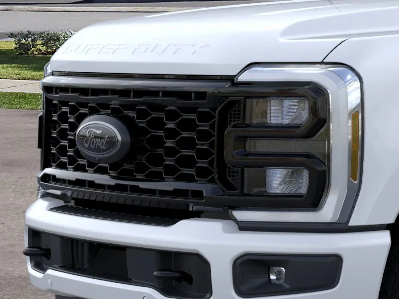 New 2026 Star White Metallic Tri-Coat Ford F-250® Lariat® image 38