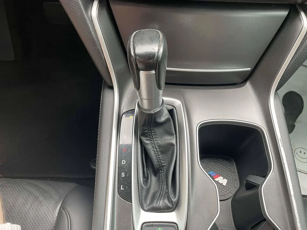 Used 2021 Gray Honda EX-L image 17