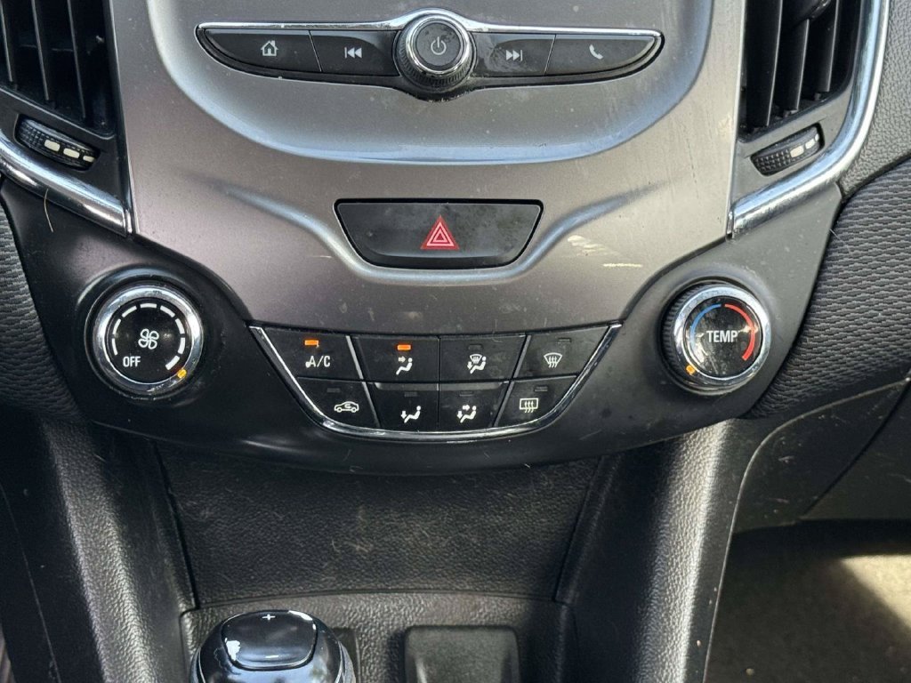 Used 2017 White Chevrolet LT image 6