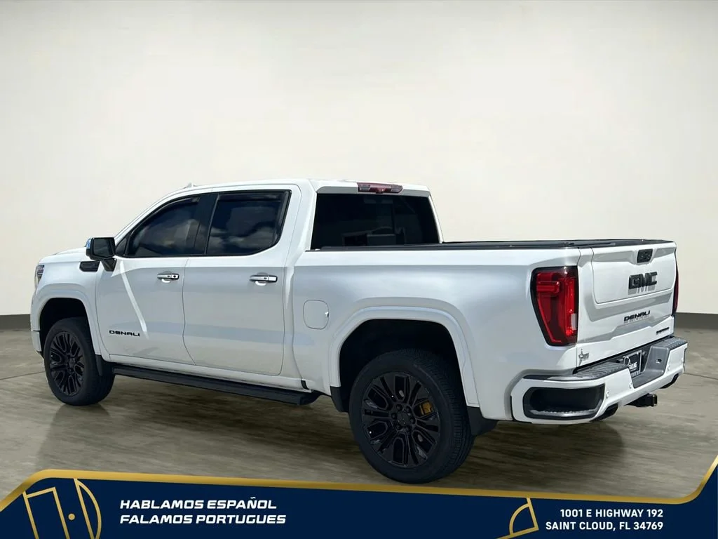 Used 2021 WHITE FROST TRICOAT GMC Denali image 4