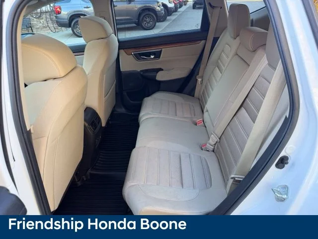 Used 2021 White Honda EX image 30