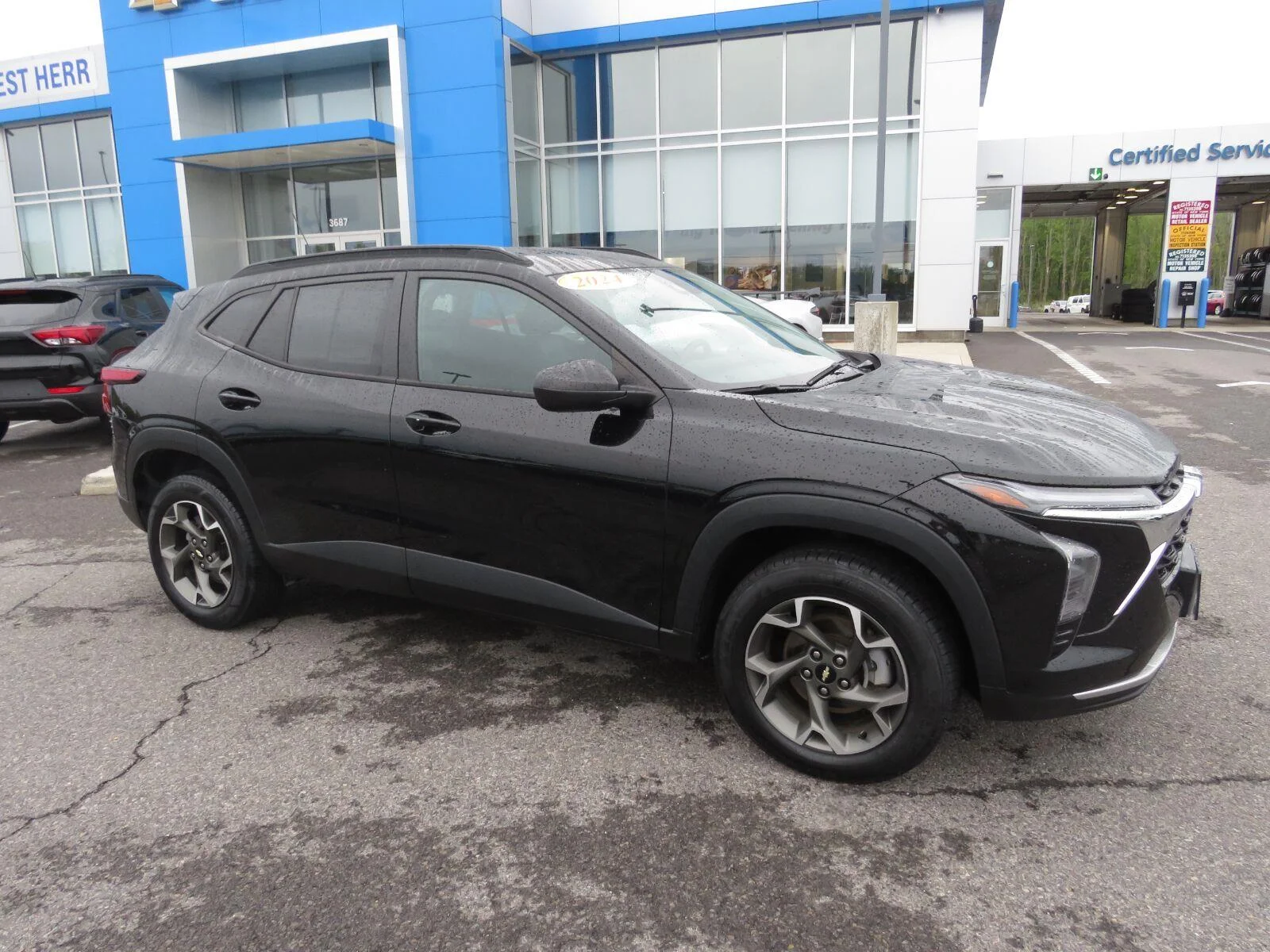 Used 2024 Mosaic Black Metallic Chevrolet LT image 5