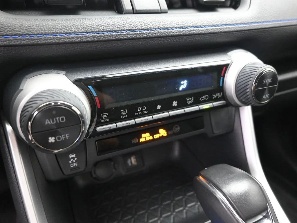 Used 2025 Silver Toyota SE image 21