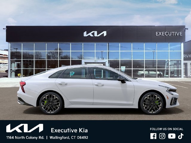 New 2027 Snow White Pearl Kia GT image 7