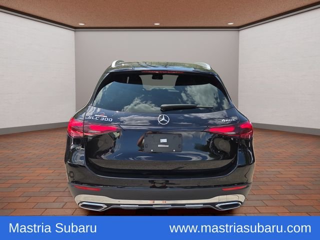 Used 2024 White Mercedes-Benz GLC 300 image 29