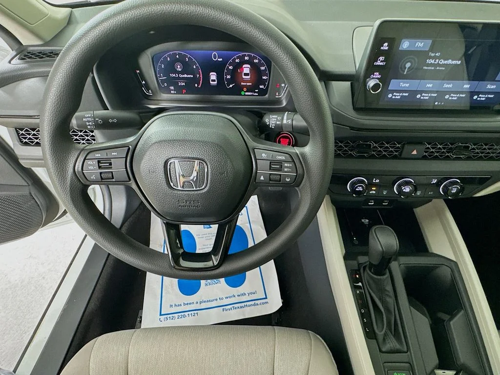 New 2026 Platinum White Pearl Honda LX image 17