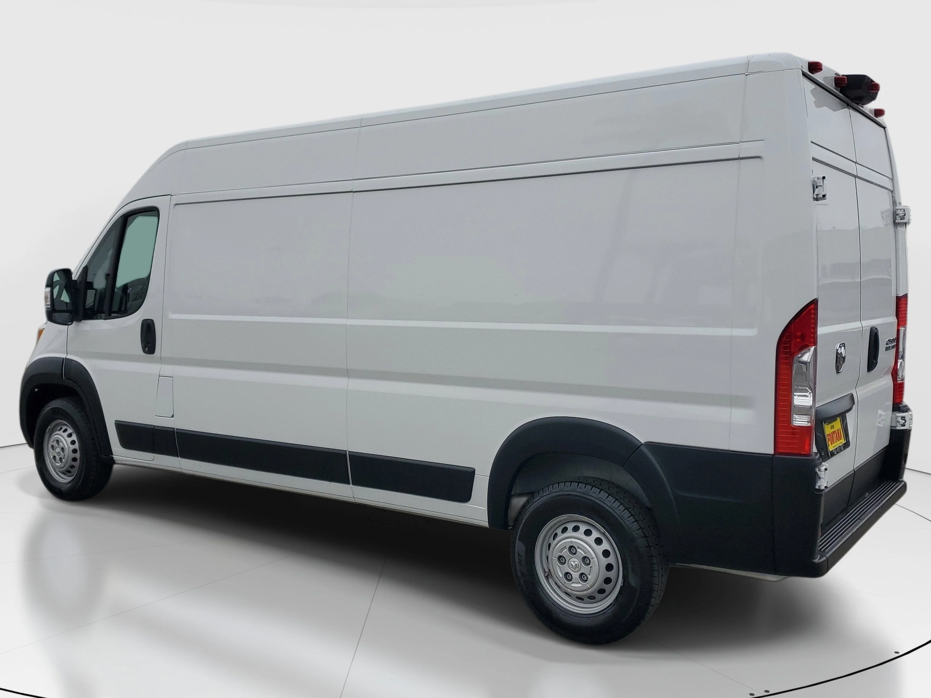 Used 2025 White Ram High Roof image 3
