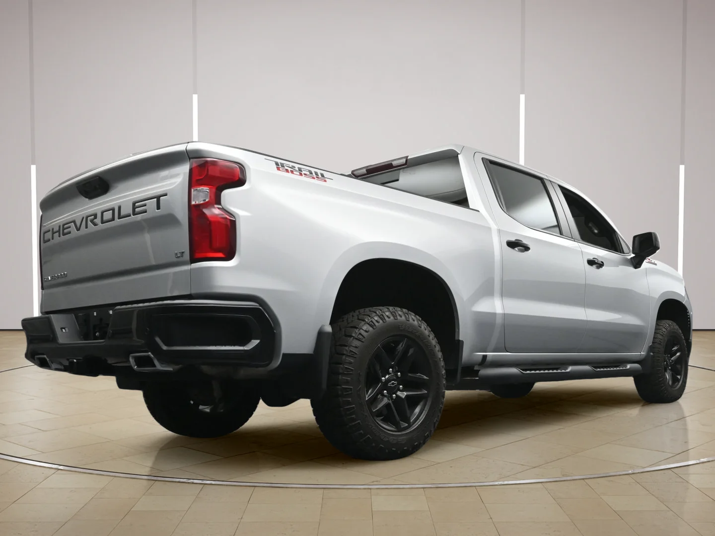 Used 2022 Silver Ice Metallic Chevrolet LT Trail Boss image 35