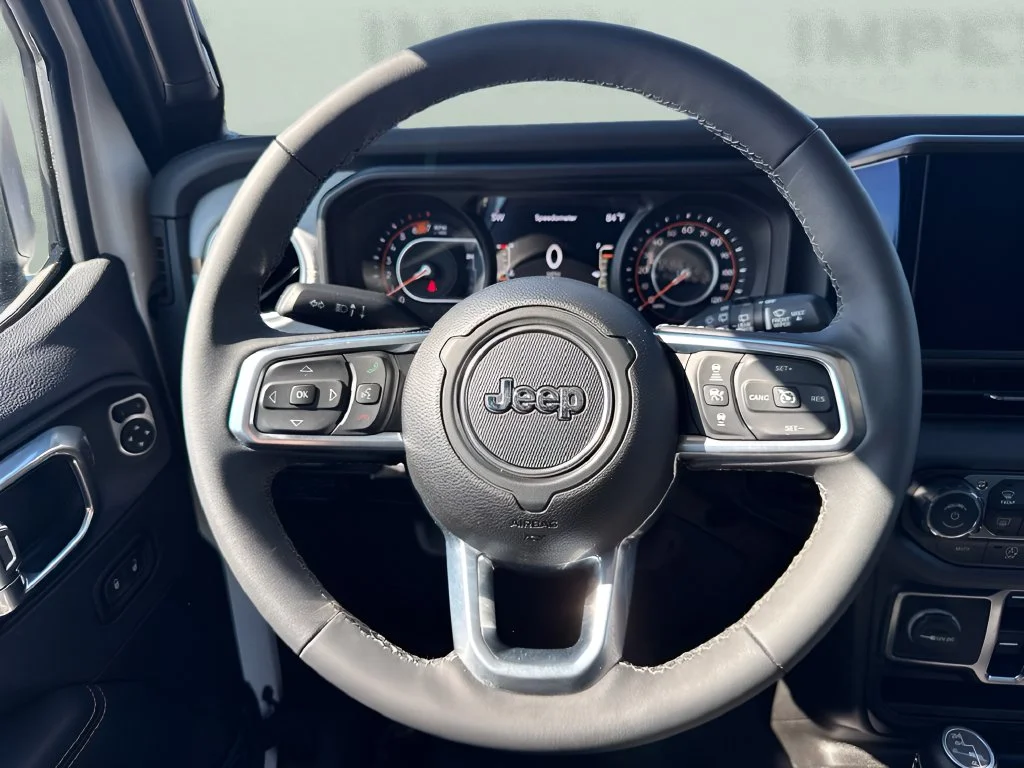 Used 2026 White Jeep Sahara image 13