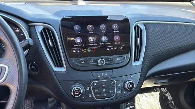 Used 2025 Gray Chevrolet LT image 25