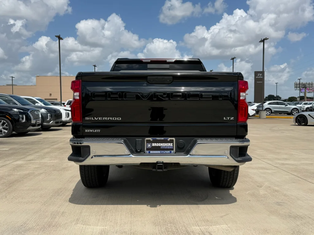 Used 2025 Black Chevrolet LTZ image 5