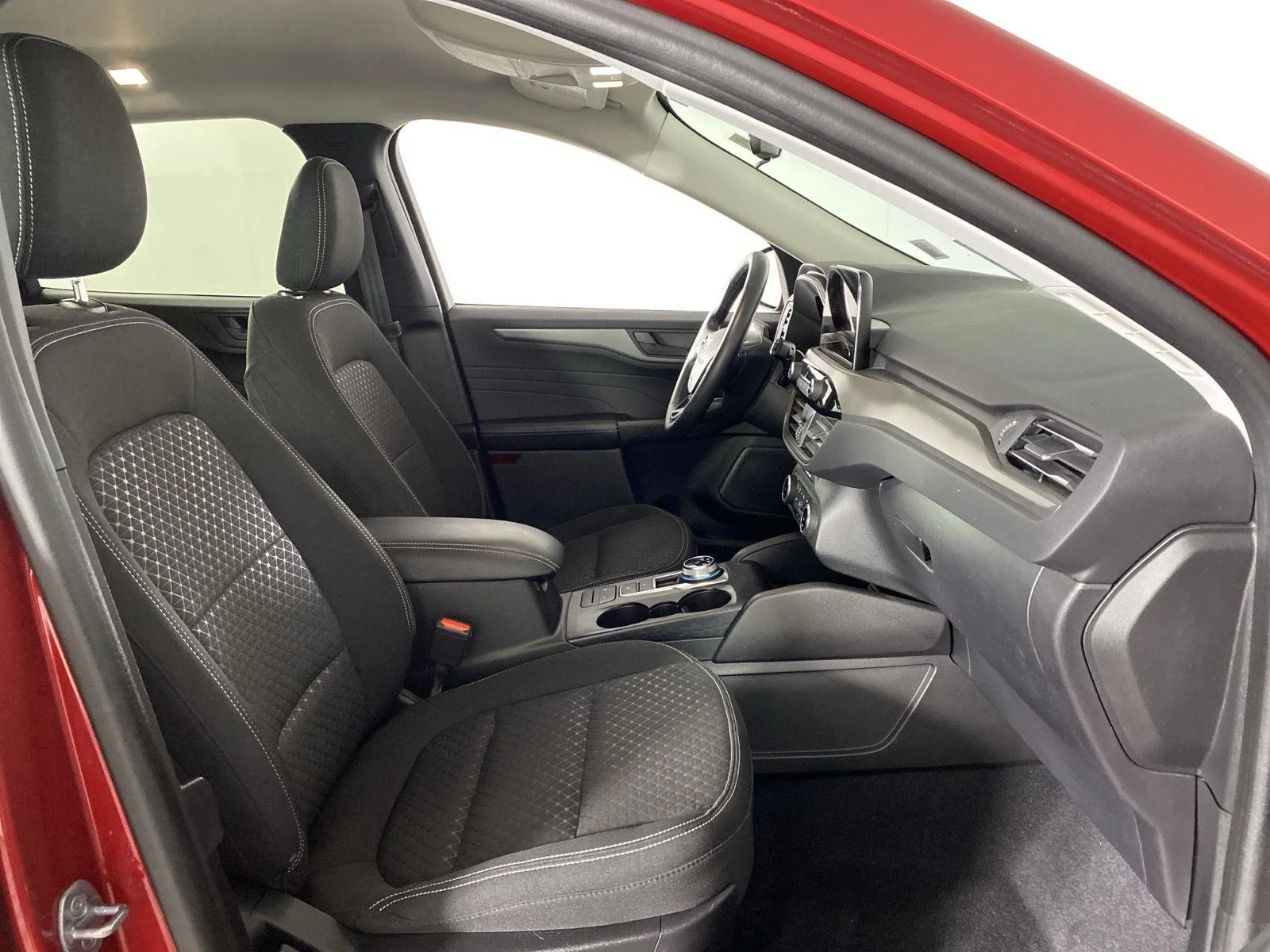 Used 2023 Rd Ford Active image 25