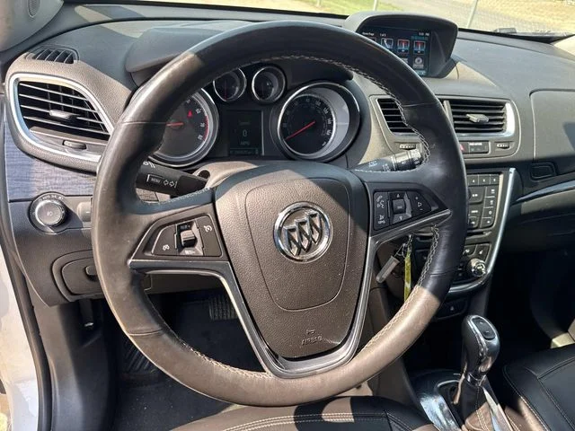 Used 2013 White Buick Leather image 32