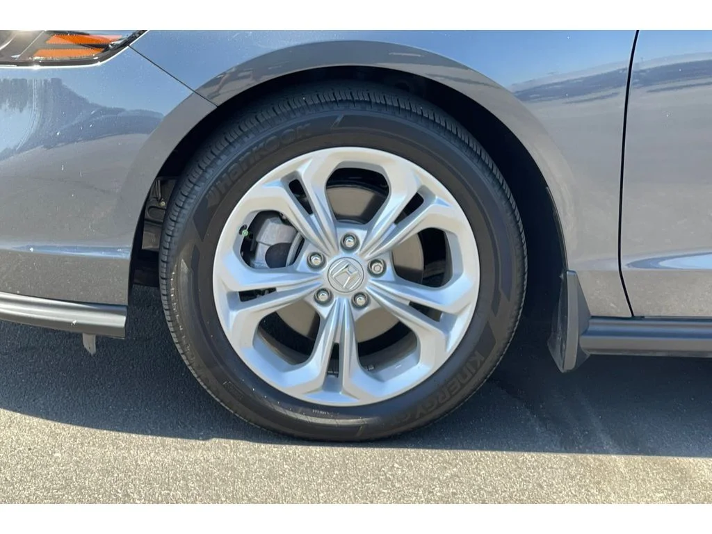 Used 2024 Meteorite Gray Metallic Honda LX image 38