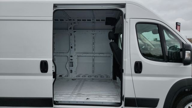 Used 2025 White Ram High Roof image 20