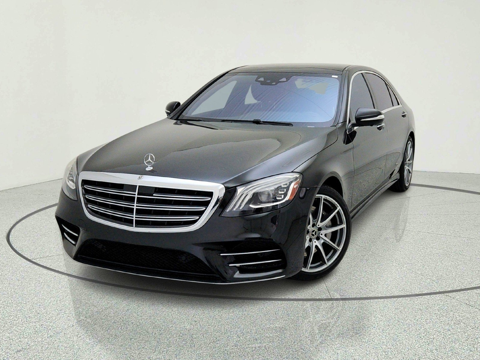 Used 2018 Black Mercedes-Benz S 450 image 2