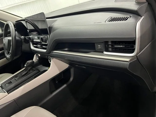 Used 2024 White Toyota XLE image 16