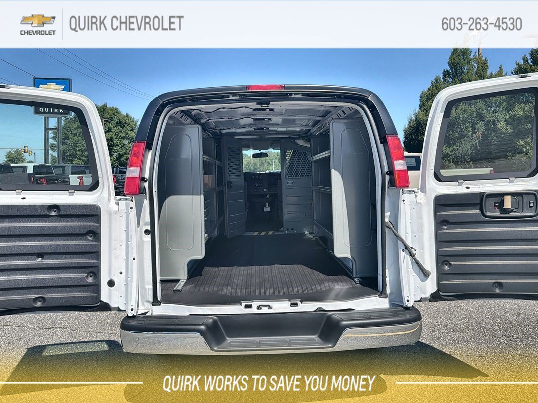 2025 Chevrolet Express Cargo Work Van - Photo 15