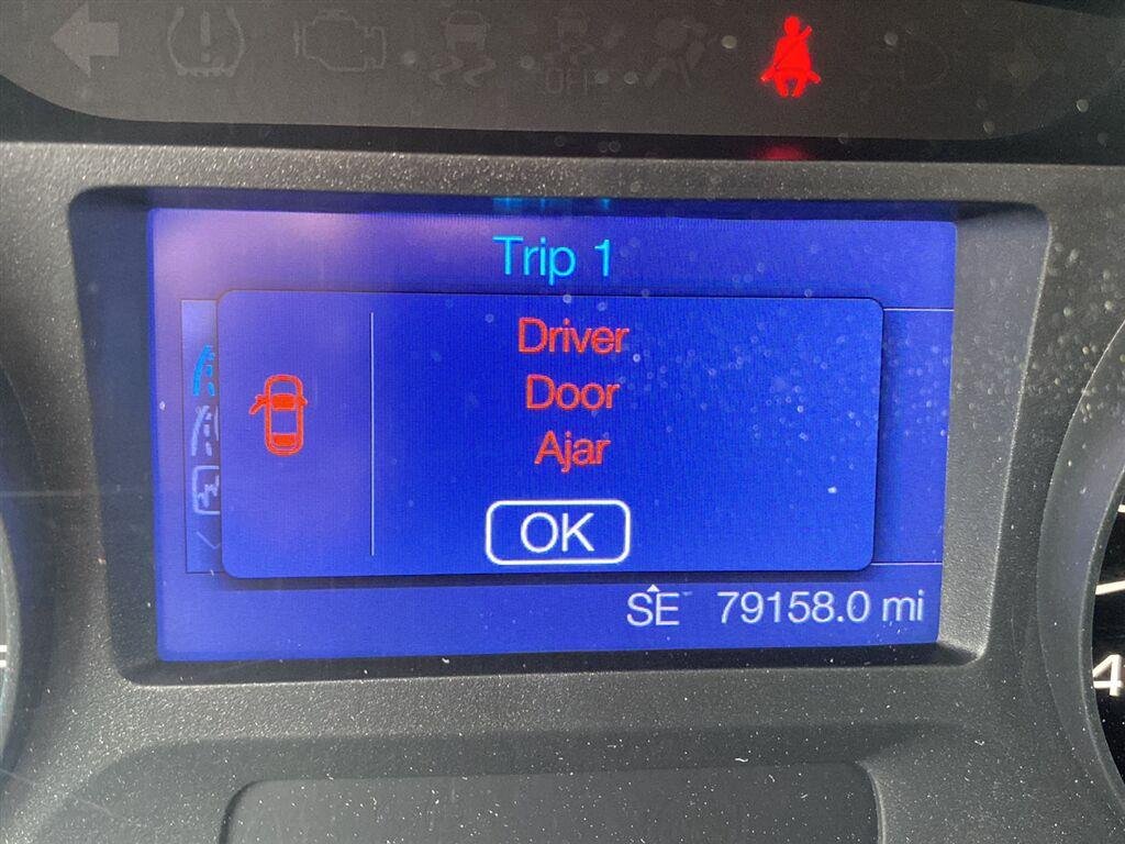 Used 2013 Tuxedo Black Metallic Ford SE image 21