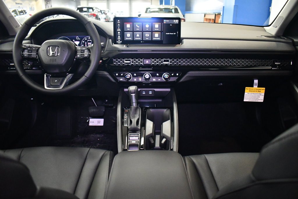 New 2026 Crystal Black Pearl Honda Touring image 8
