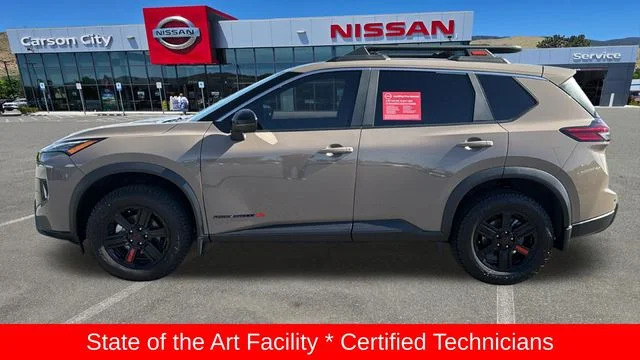 Used 2025 Beige/tan Nissan Rock Creek image 5