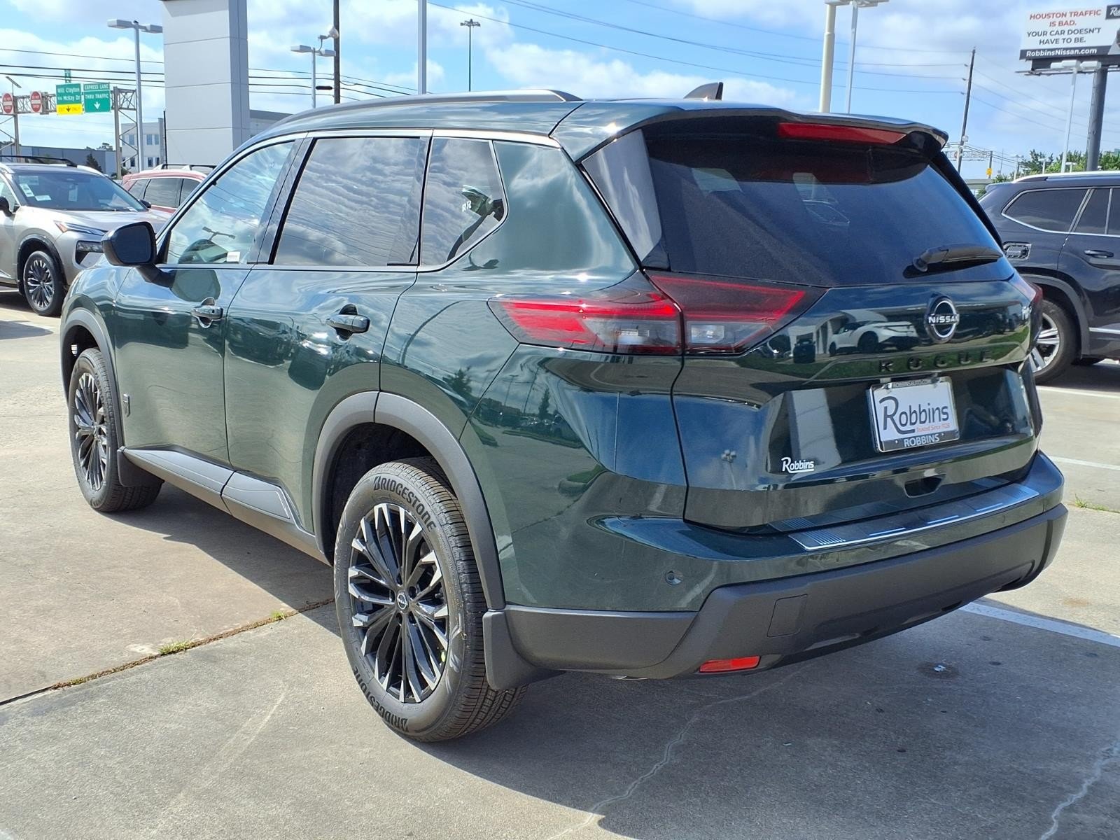 2026 Nissan Rogue Dark Armor™ Green at Robbins Nissan
