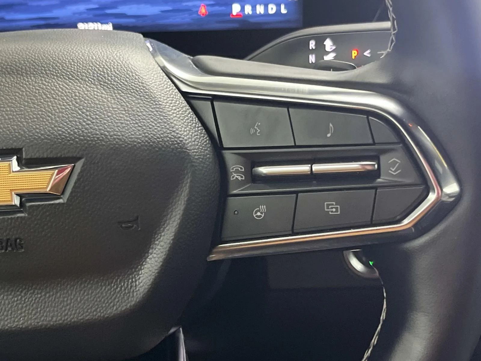 Used 2026 Mosaic Black Metallic Chevrolet LT image 18